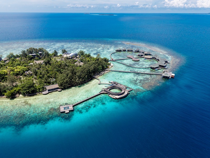 Luxury island Karimunjawa (sumber foto megaresortkarimunjawa.com)